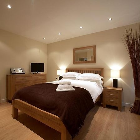 Southwich House By Esa Apartment Swindon Ngoại thất bức ảnh