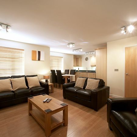 Southwich House By Esa Apartment Swindon Ngoại thất bức ảnh