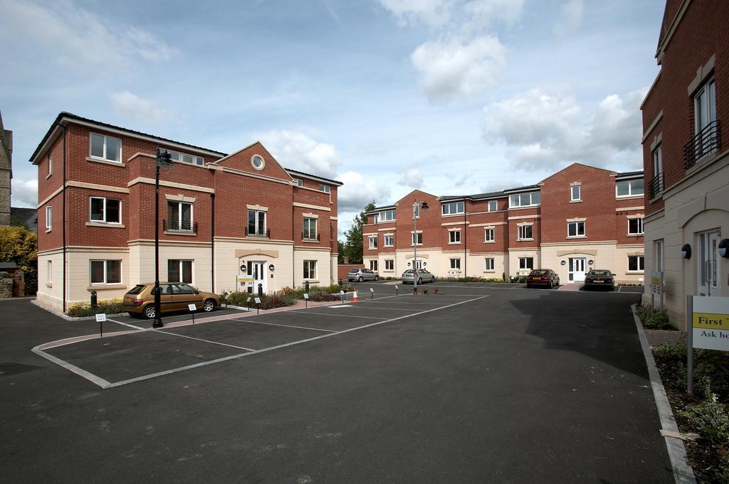 Southwich House By Esa Apartment Swindon Ngoại thất bức ảnh