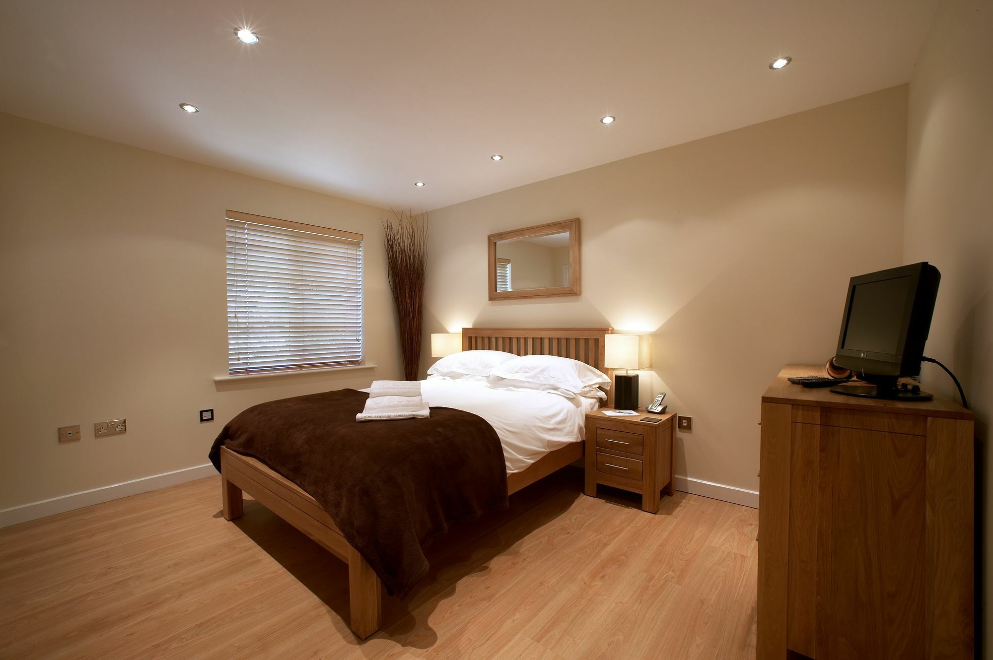 Southwich House By Esa Apartment Swindon Ngoại thất bức ảnh